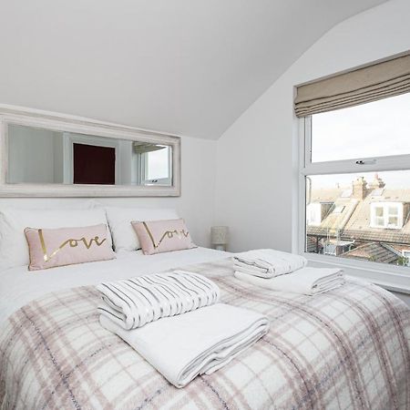 Luxury Granada Apartments - 1 & 2 Bed Flats W Free Parking Perfect For Contractors, Students Near The Beach Portsmouth Exterior foto