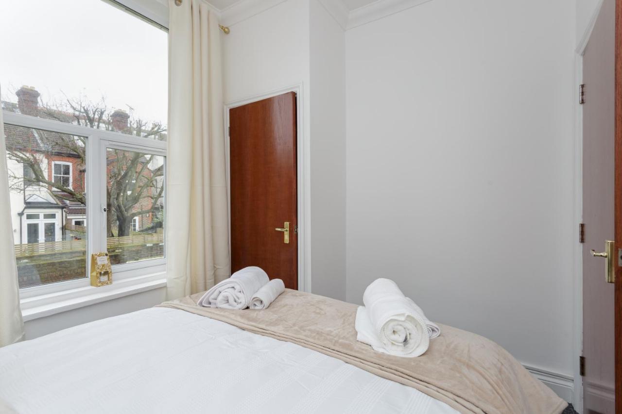 Luxury Granada Apartments - 1 & 2 Bed Flats W Free Parking Perfect For Contractors, Students Near The Beach Portsmouth Habitación foto