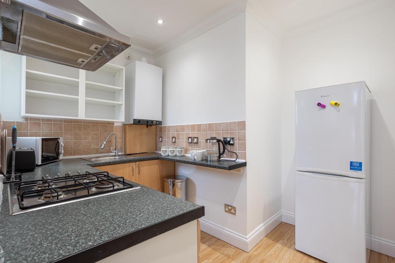 Luxury Granada Apartments - 1 & 2 Bed Flats W Free Parking Perfect For Contractors, Students Near The Beach Portsmouth Exterior foto